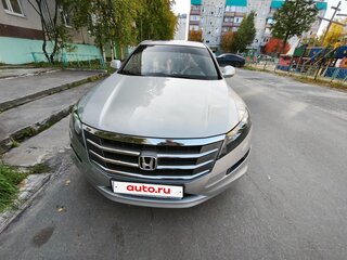 2011 Honda Crosstour I, серебристый, 1650000 рублей, вид 1