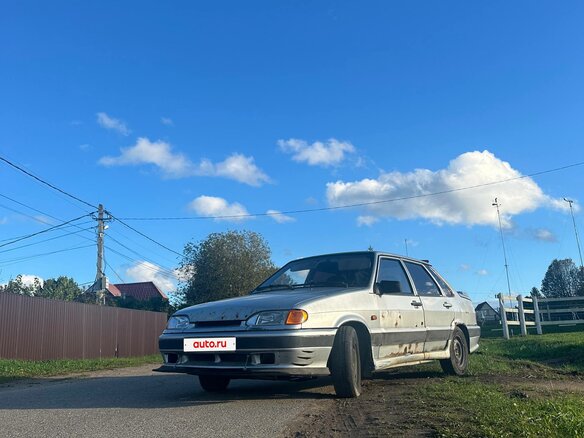2004 Lada (ВАЗ) 2115, серебристый, 100000 рублей