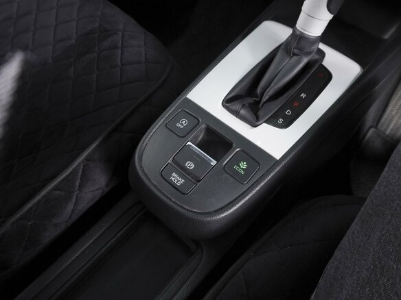 2021 Honda Fit IV, серебристый, 1260000 рублей - вид 12