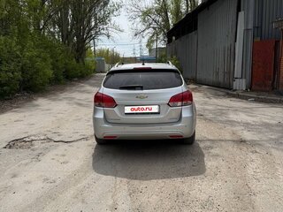 2013 Chevrolet Cruze I Рестайлинг, серебристый, 850000 рублей, вид 2