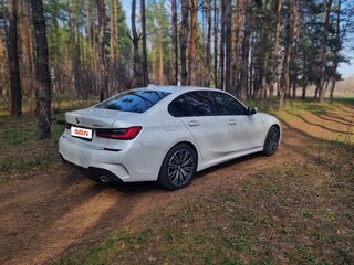 2019 BMW 3 серии 320d xDrive VII (G2x), белый, 3950000 рублей, вид 3