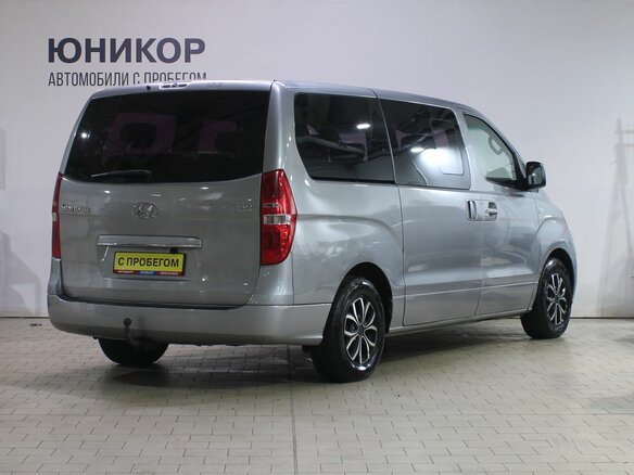 2012 Hyundai Grand Starex I, серый, 1399000 рублей - вид 1