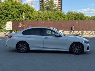 2020 BMW 3 серии 320i VII (G2x), белый, 4000000 рублей, вид 5