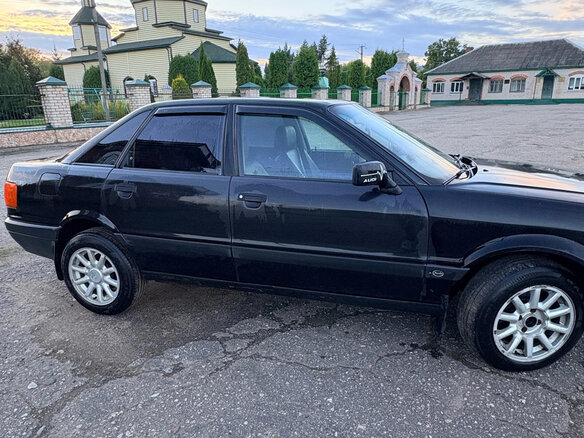 1990 Audi 80 IV (B3), чёрный, 190000 рублей - вид 2