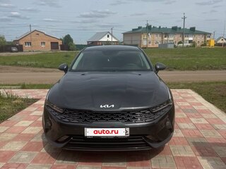 2021 Kia K5 III, серый, 2700000 рублей, вид 1