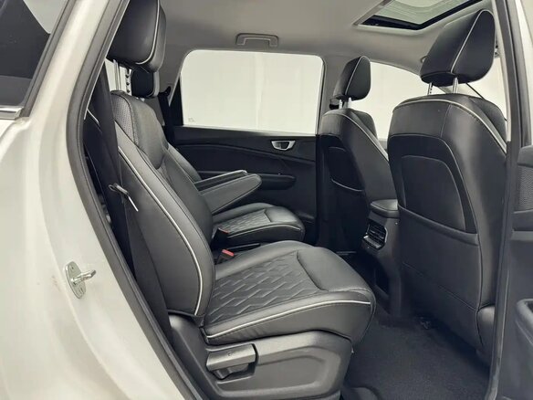 2022 Wuling Jiachen, белый, 1100000 рублей - вид 14
