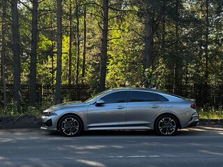 2022 Kia K5 III, серый, 3150000 рублей, вид 2