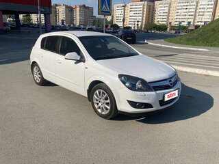 2014 Opel Astra H Рестайлинг, белый, 1200000 рублей, вид 2