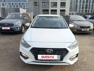 2019 Hyundai Solaris II, белый, 890000 рублей, вид 1