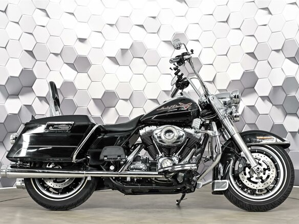 2008 Harley-Davidson Road King, чёрный, 877000 рублей - вид 2