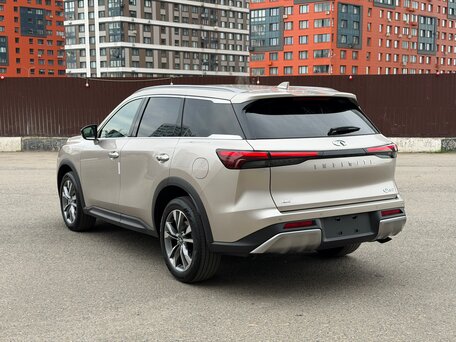 2026 Infiniti QX60 II, серебристый, 5850000 рублей, вид 5