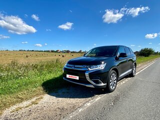 2016 Mitsubishi Outlander III Рестайлинг 2, чёрный, 1650000 рублей, вид 1