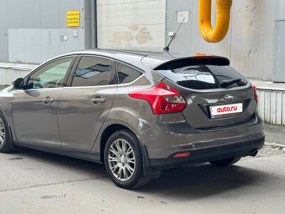 2012 Ford Focus III, серый, 680000 рублей - вид 3