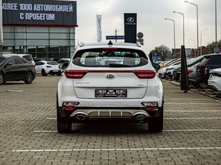 2019 Kia Sportage IV Рестайлинг, белый, 2325000 рублей, вид 5