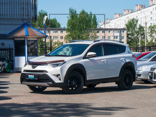 Toyota RAV4 IV (XA40) Рестайлинг
