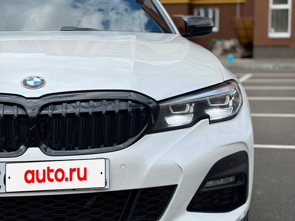 2019 BMW 3 серии 320d xDrive VII (G2x), белый, 3050000 рублей - вид 5