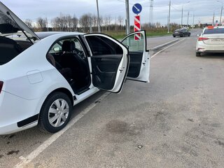 2019 Skoda Rapid I Рестайлинг, белый, 1100000 рублей, вид 4