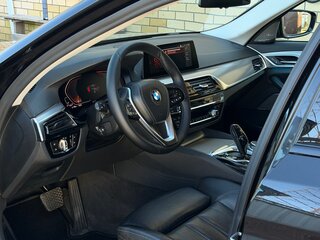 2020 BMW 5 серии 520i VII (G30/G31/G38), чёрный, 3250000 рублей, вид 5