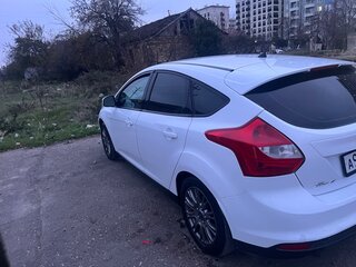 2014 Ford Focus III, белый, 950000 рублей, вид 4