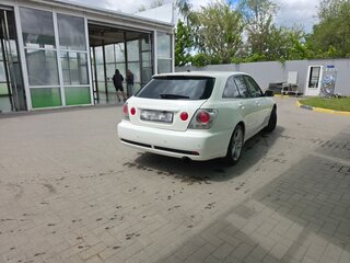 2001 Toyota Altezza, белый, 499000 рублей, вид 3