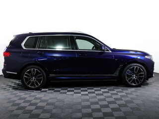 2021 BMW X7 40i I (G07), синий, 8019000 рублей, вид 4