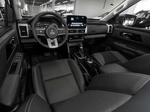 2025 Mitsubishi L200 VI, белый - вид 6