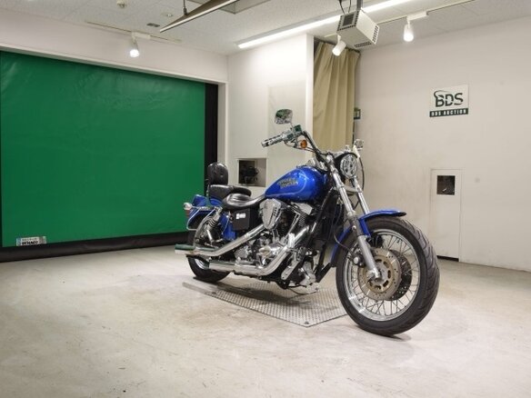 2015 Harley-Davidson Dyna Low Rider, синий, 1152000 рублей - вид 2