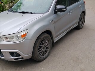 2011 Mitsubishi ASX I, серебристый, 850000 рублей, вид 1