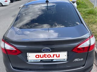 2017 Ford Fiesta Mk6 Рестайлинг, серый, 1200000 рублей, вид 4