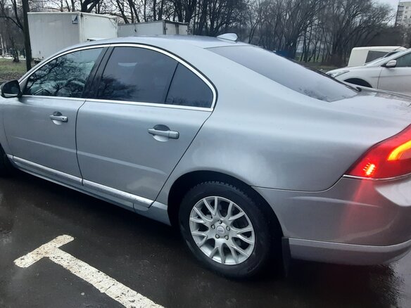 2010 Volvo S80 II Рестайлинг, серебристый, 1090000 рублей - вид 4