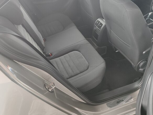 2016 Volkswagen Jetta VI Рестайлинг, бежевый, 1199000 рублей - вид 14