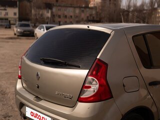 2011 Renault Sandero I, бежевый, 520000 рублей, вид 4