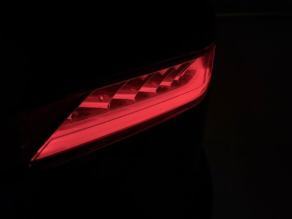 2016 Jaguar F-Pace S I, синий, 2980000 рублей - вид 22