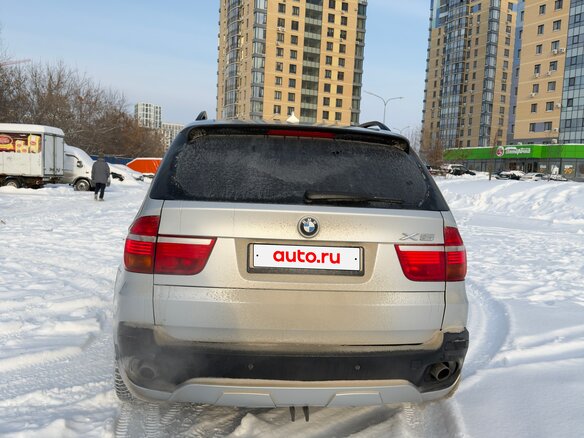 2010 BMW X5 30i II (E70), серебристый, 1950000 рублей - вид 3