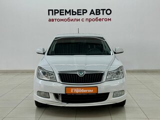 2012 Skoda Octavia II (A5) Рестайлинг, белый, 590000 рублей, вид 2