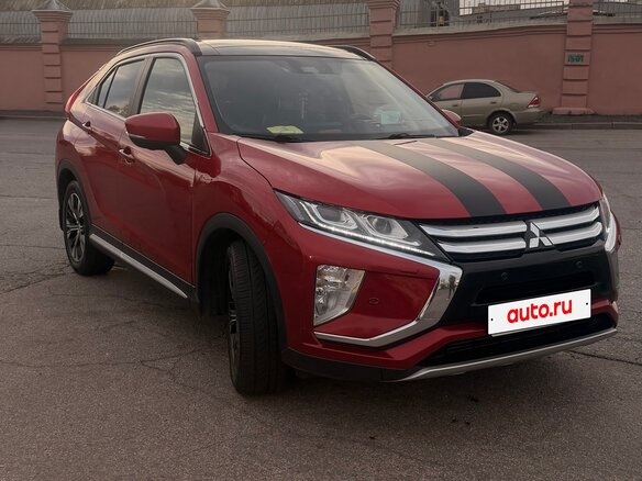 2018 Mitsubishi Eclipse Cross I, красный, 1500000 рублей - вид 1