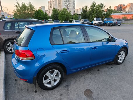 2010 Volkswagen Golf VI, синий, 870000 рублей, вид 5