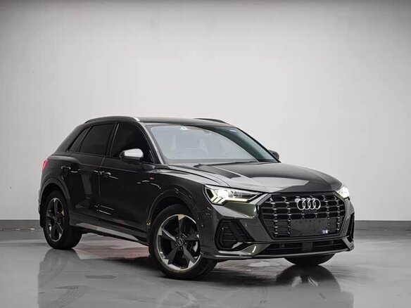 2023 Audi Q3 35 TFSI II (F3), серый, 2459007 рублей - вид 2
