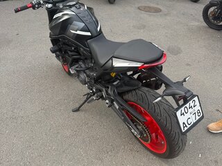 2021 Ducati Monster 937, серый, 980000 рублей, вид 4