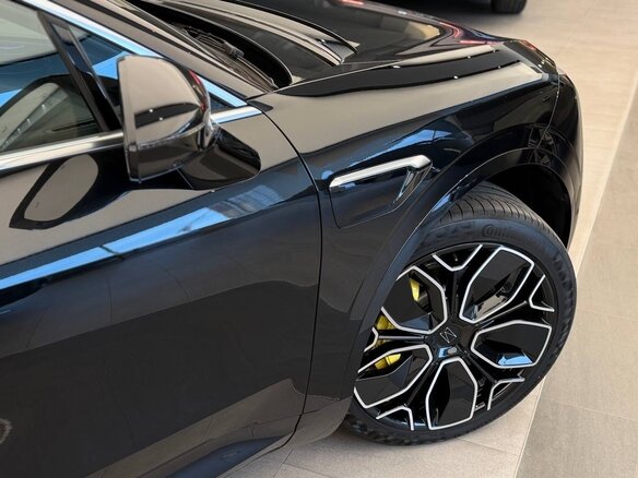 2025 Avatr 11 116.79 kWh I Рестайлинг, чёрный - вид 14