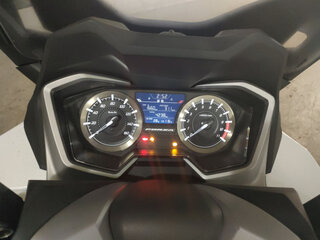 2018 Honda Forza, белый, 397000 рублей, вид 5