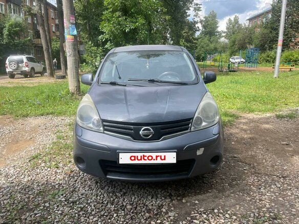 2010 Nissan Note I Рестайлинг, серый, 450000 рублей - вид 2