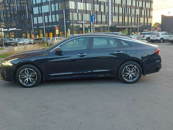 2020 Kia K5 III, синий, 2165000 рублей - вид 7