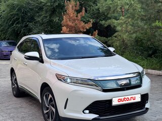 2017 Toyota Harrier III (XU60) Рестайлинг, белый, 2700000 рублей, вид 4