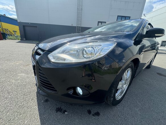 2012 Ford Focus III, чёрный, 660000 рублей - вид 9