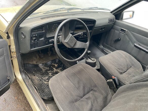 1982 Opel Ascona C, золотистый, 250000 рублей - вид 6