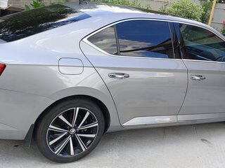 2025 Skoda Superb III Рестайлинг, серый, 3150000 рублей, вид 3