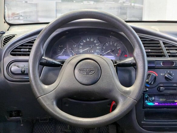 2005 Daewoo Lanos, красный, 160000 рублей - вид 10
