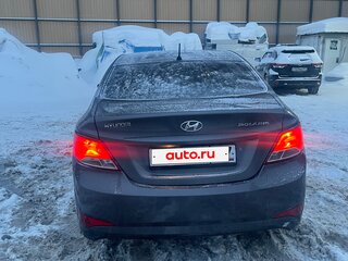 2015 Hyundai Solaris I Рестайлинг, серый, 945000 рублей, вид 5