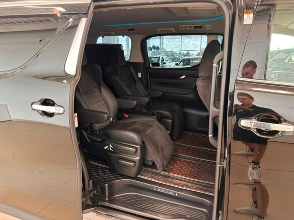 2015 Toyota Alphard III, чёрный, 3449900 рублей - вид 20